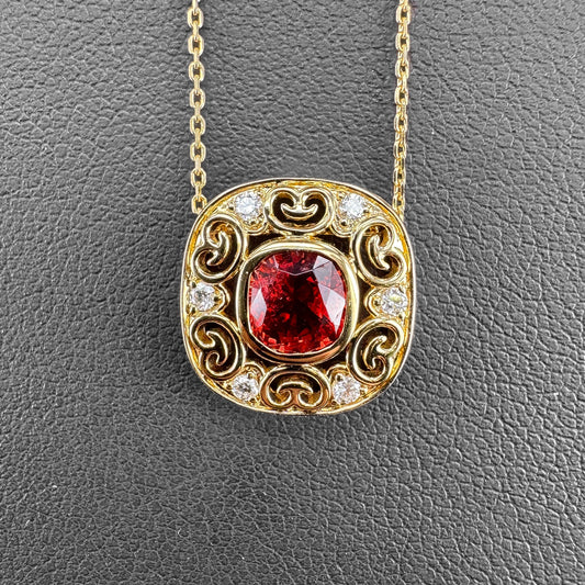 1.22 Cts Burmese Red Spinel & Diamond Necklace